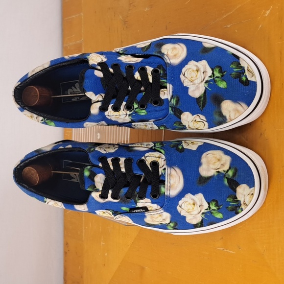 Vans Era Romantic white roses floral royal blue lace-up casual summer sneakers - Picture 2 of 7